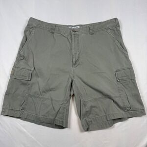 Columbia Mens Sage Green Cotton Cargo Shorts XM4104 Size 40 Hiking Outdoor